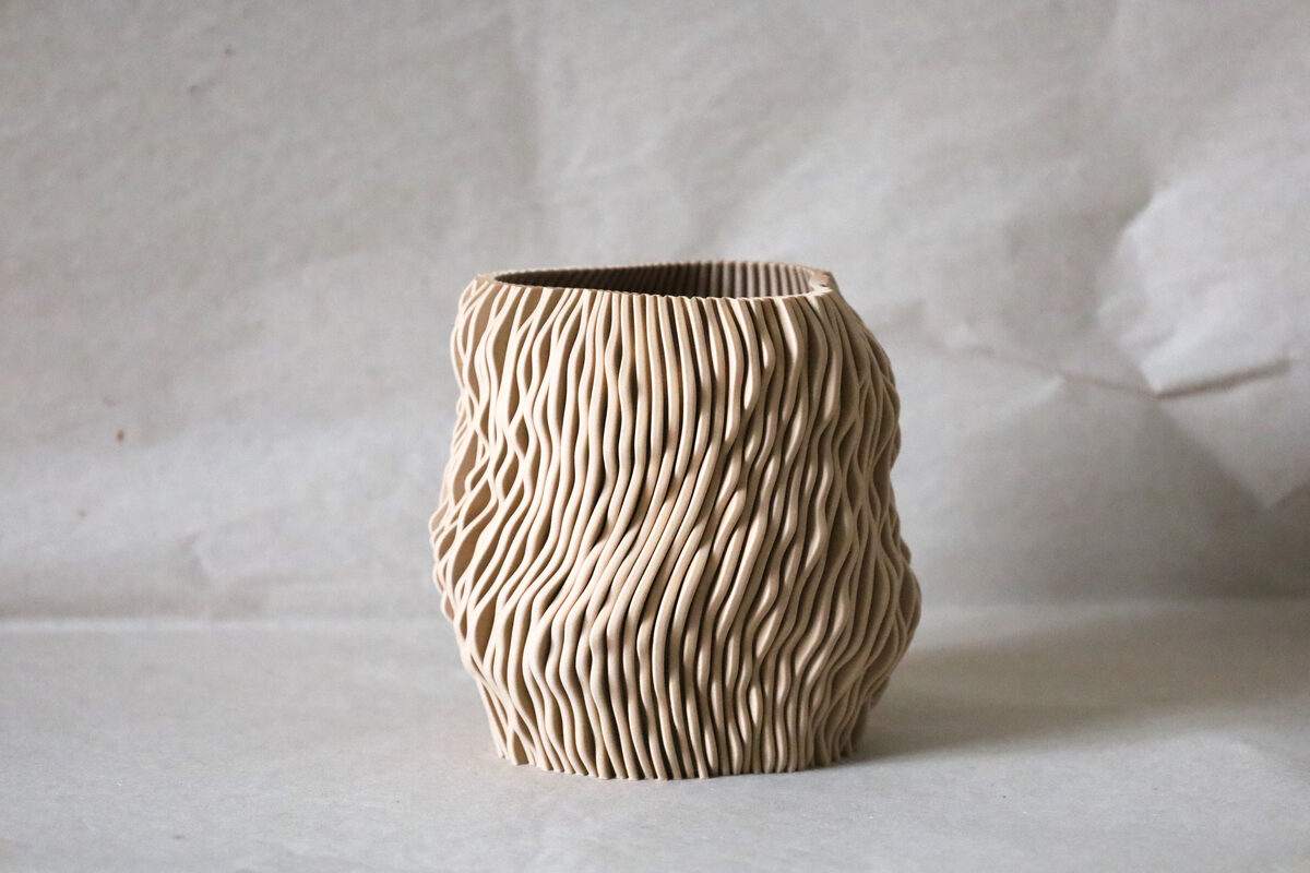 IAP Sea Falcon Vase V2 - thumbnail 6